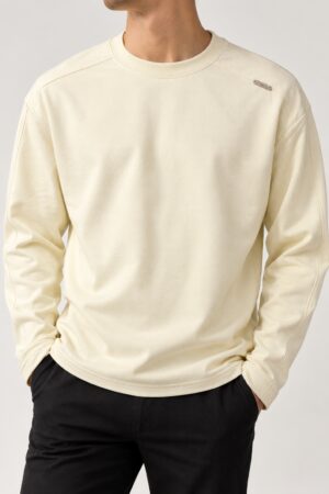 Dynamic Shoulder Yoke Crewneck Sweatshirt